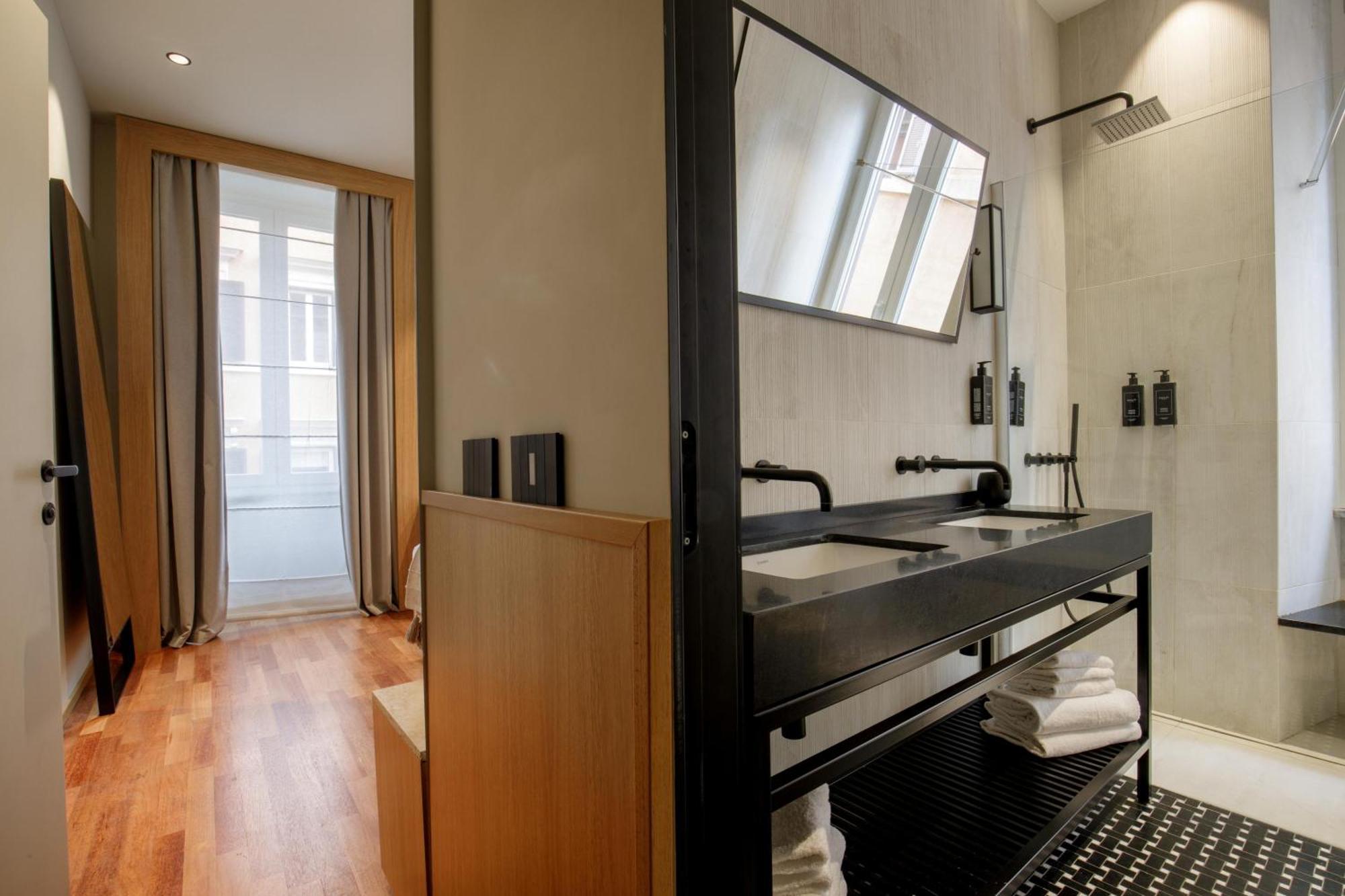 Ripetta Luxury Apartments Рим Номер фото